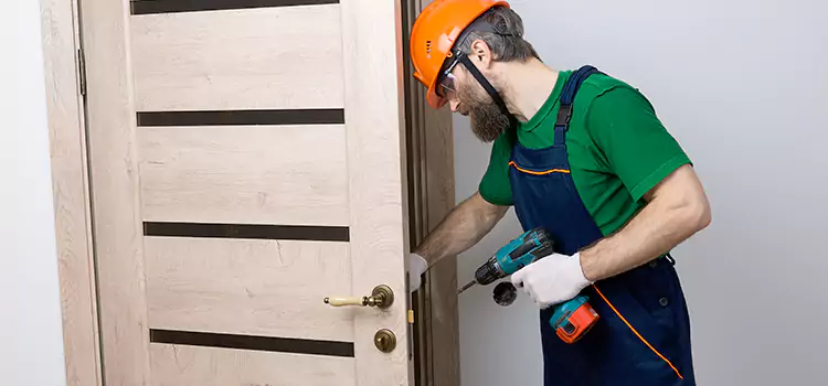Replace Internal Door Handle with Lock Coon Rapids